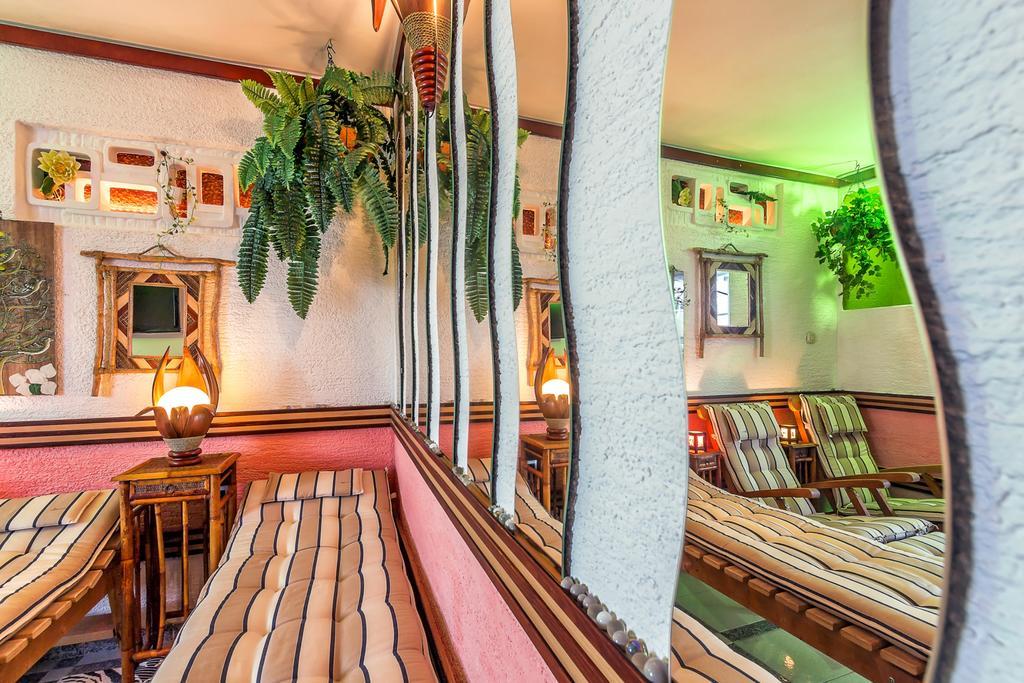 别墅玫瑰公寓及健康酒店 Ičići 外观 照片